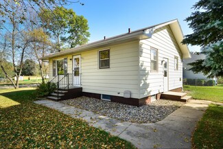 403 2nd St, Hatton, ND 58240