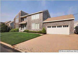 92 Seaview Ave, Monmouth Beach, NJ 07750