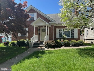 11 Edgewood Place, Lewistown, PA 17044