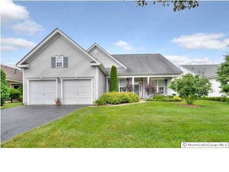 27 Bunker Hill Dr, Allentown, NJ 08501