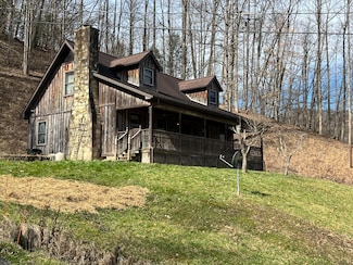 2674 Kentucky 221, Pineville, KY 40977