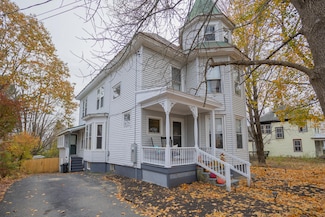 143 Perham St, Farmington, ME 04938
