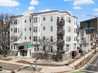 350 W Wilson St Unit 104, Madison, WI 53703