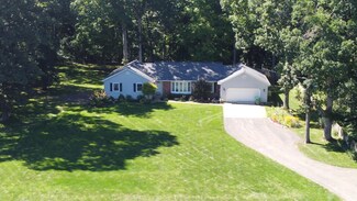 9909 18 Mile Rd, Marshall, MI 49068