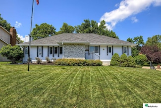 14606 Harvey Oaks Ave, Omaha, NE 68144