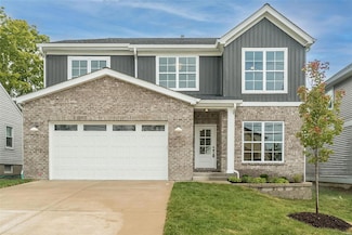 1136 Hilltop Dr, Saint Louis, MO 63132