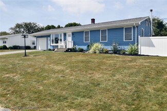 143 Cornhill Rd, Somerset, MA 02725