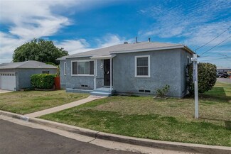2036 Muscat St, San Diego, CA 92105