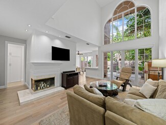 200 NE 14th Ave Unit 2, Fort Lauderdale, FL 33301