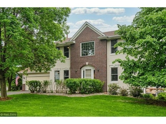 7098 Wellington Ln N, Maple Grove, MN 55369