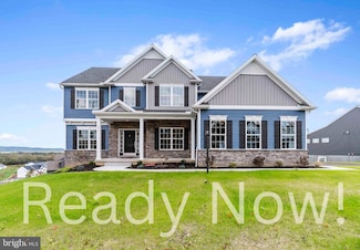 2015 N Fall Harvest Dr, Mechanicsburg, PA 17055