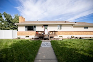 625 11th St W, Havre, MT 59501