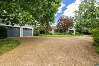1571 Duke Rd, Waynesboro, VA 22980