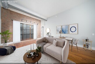 100 Paterson Plank Rd Unit 323, Jersey City, NJ 07307