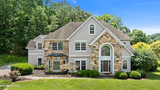 612 Sandpiper Dr, Vonore, TN 37885