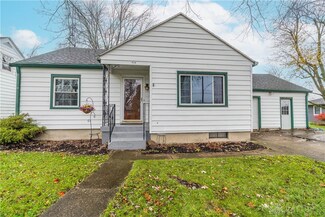 414 E State St, Botkins, OH 45306
