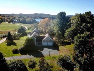 14 Thompson Point Ln, Andover, NH 03216