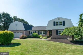 304 W Hillcrest Ave, Strasburg, PA 17579