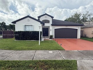 15830 SW 85th St, Miami, FL 33193