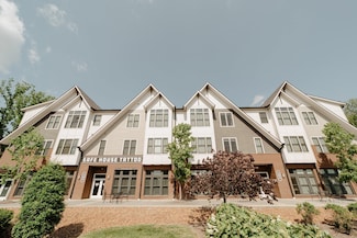 4303 Gallatin Pike Unit 305, Nashville, TN 37216