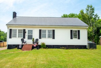 112 S Hill St, Athens, TN 37303