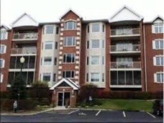 7903 Trinity Cir Unit 2NE, Tinley Park, IL 60487