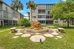 5800 Margate Blvd Unit 411, Margate, FL 33063