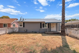 3169 Veda St, Redding, CA 96001