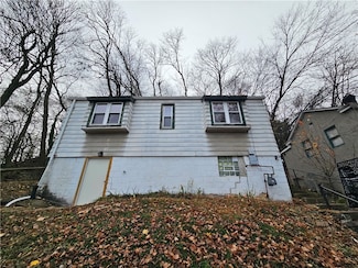 15 Prospect St, Etna, PA 15223