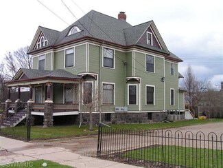 621 W Kalamazoo Ave, Kalamazoo, MI 49007