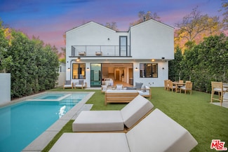 4256 Camellia Ave, Studio City, CA 91604