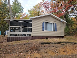 1957 W Lazy Turkey Trail, Baldwin, MI 49304