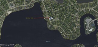 7Ab 106/4 Lake Shore 1 Dr, Pocono Lake, PA 18347