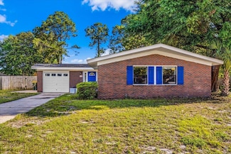 332 Coral Dr SW, Fort Walton Beach, FL 32548