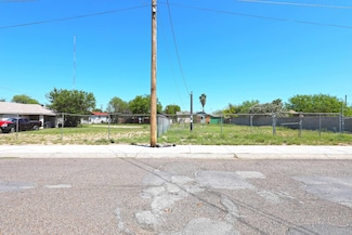 2318 Callaghan St, Laredo, TX 78040