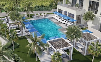 6869 Grenadier Blvd Unit 703, Naples, FL 34108