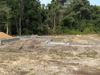 2147 Bloomville Rd, Manning, SC 29102