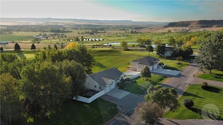 1191 Chipper Ln, Huntley, MT 59037
