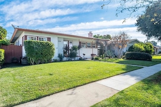 2834 Palo Verde Ave, Long Beach, CA 90815