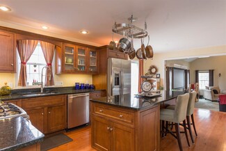 5 Lovell Rd, Stratham, NH 03885