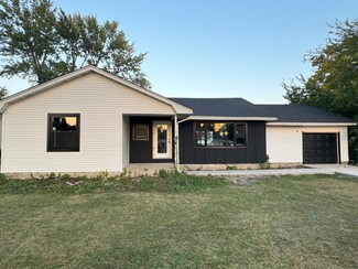 8045 Mulligan Ave, Burbank, IL 60459