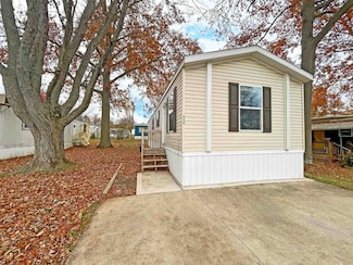 7055 Quarry Rd Unit 420, Amherst, OH 44001