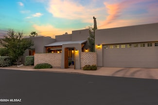 4967 E Garrison Ct, Tucson, AZ 85712