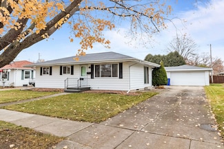 1920 E Frances St, Appleton, WI 54911