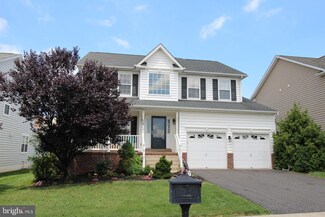 2120 Morgan Hill Dr, Pennsburg, PA 18073
