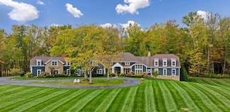 4056 Courter Rd SW, Pataskala, OH 43062