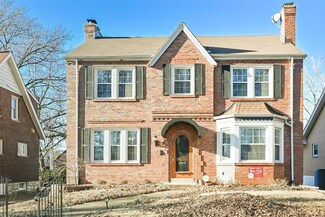 2919 Moniteau Dr, Saint Louis, MO 63121