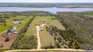 2065 E 213th St, Lyndon, KS 66451