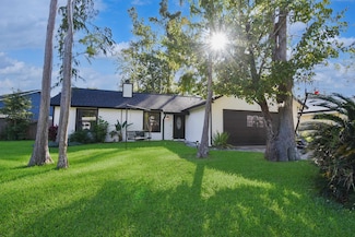 1817 Sherwood Dr, Middleburg, FL 32068