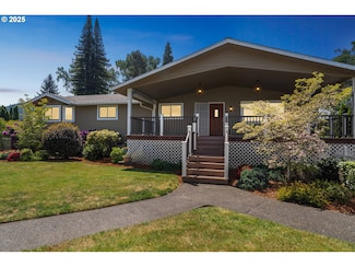 1732 Del Rio Rd, Roseburg, OR 97471